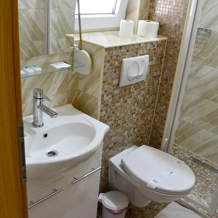 Villa Ulica Prezida Xxii Vir